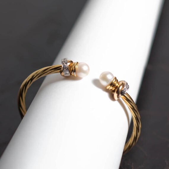 Esclava de oro 18k con diamantes y perlas