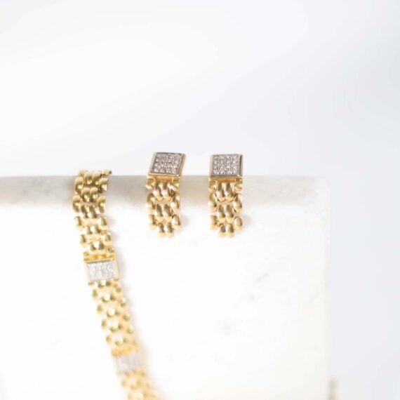 Set de gargantilla y aros de Oro 18k